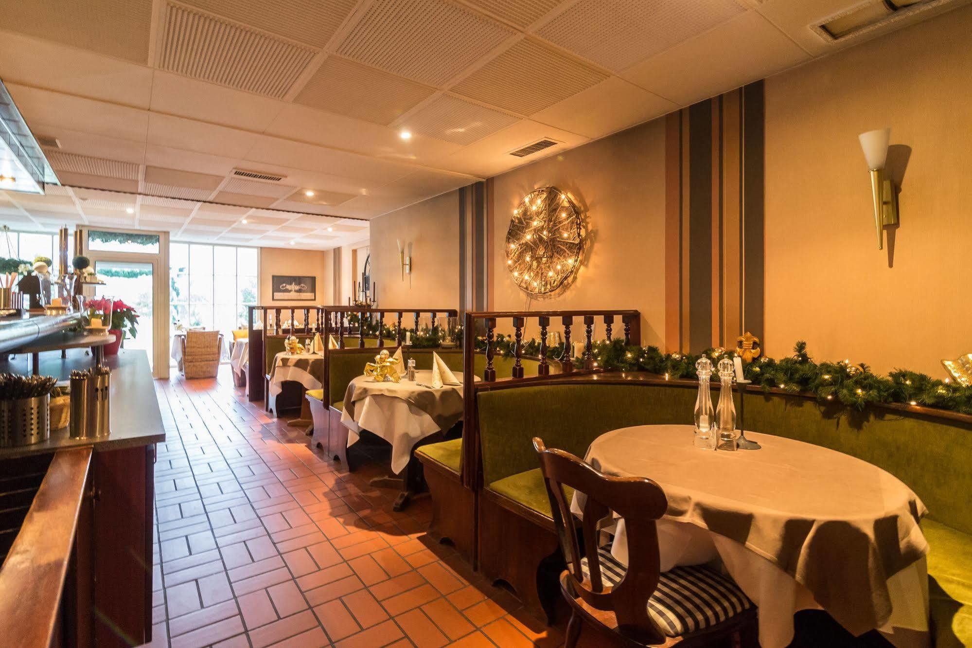 Thermen Hotel & Restaurant Bad Soden Bad Soden am Taunus Extérieur photo